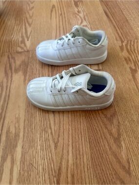 K-Swiss White Kids Lace-Up Sneakers